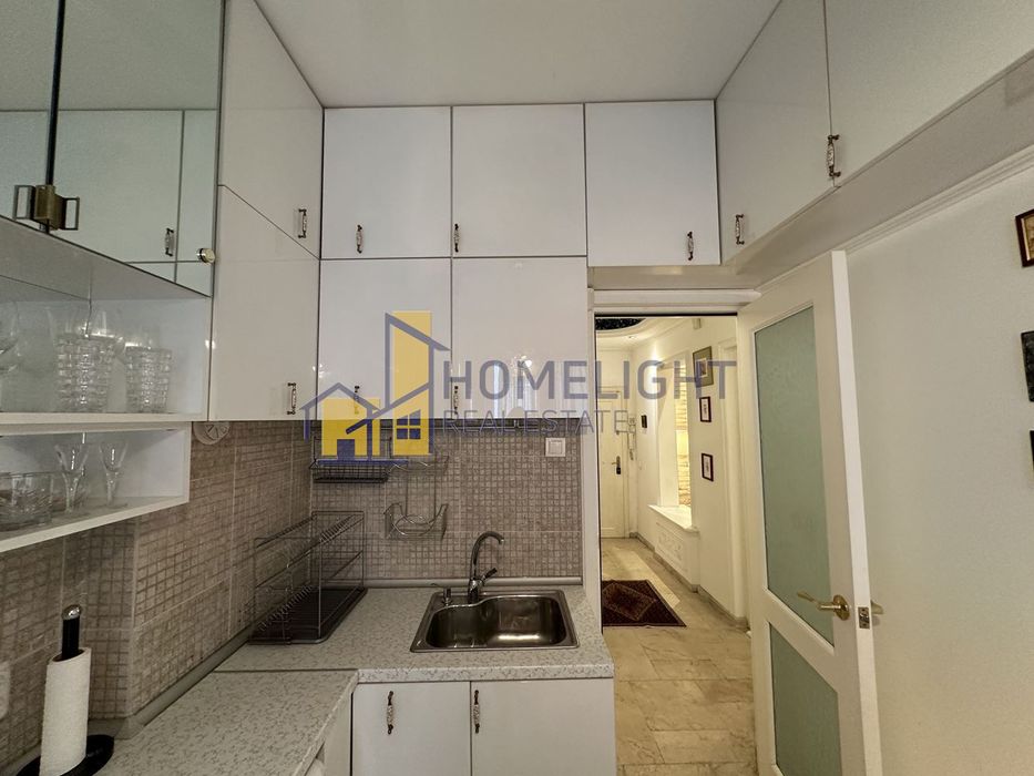 Продава се Тристаен апартамент в София, Център - 84 кв.м за 4155 €/кв.м - Снимка #8