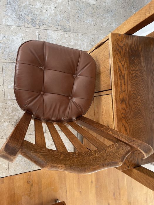 Масивна мебел - столове с тапицерия