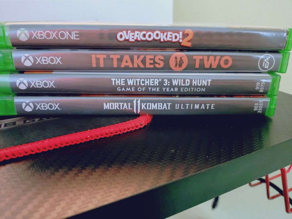 Jocuri Xbox One Mortal Kombat 11, The Witcher, Overcooked 2