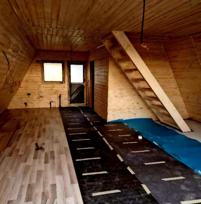 Doriți o casa din lemn, o cabana, o casă din container, garaje auto,