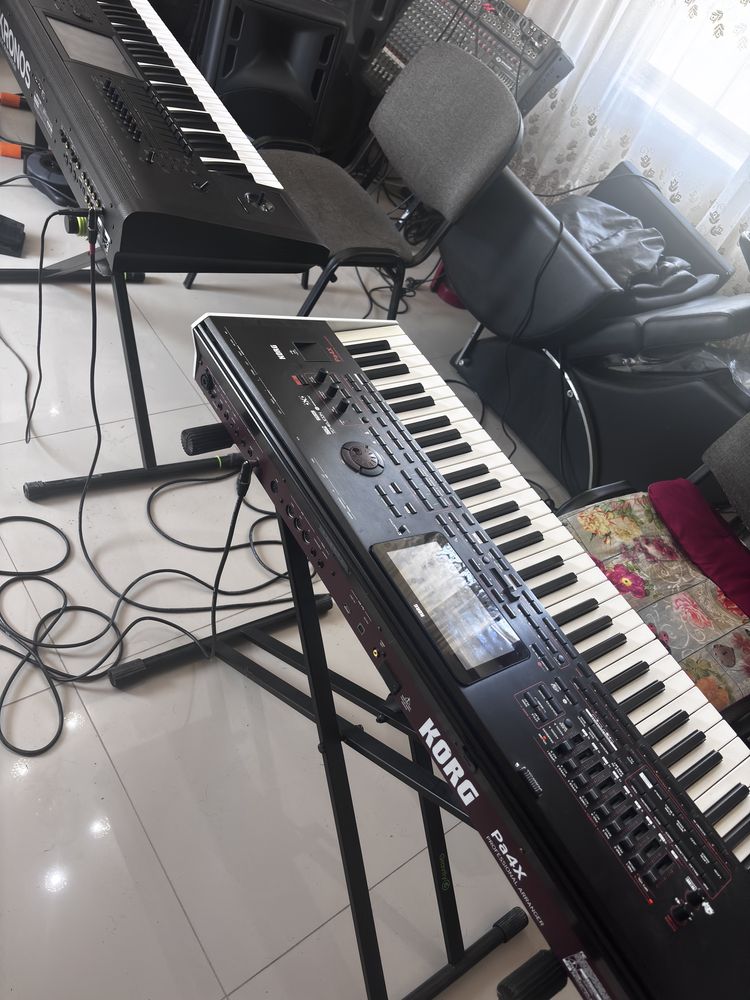 Vand orga Korg Pa4x
