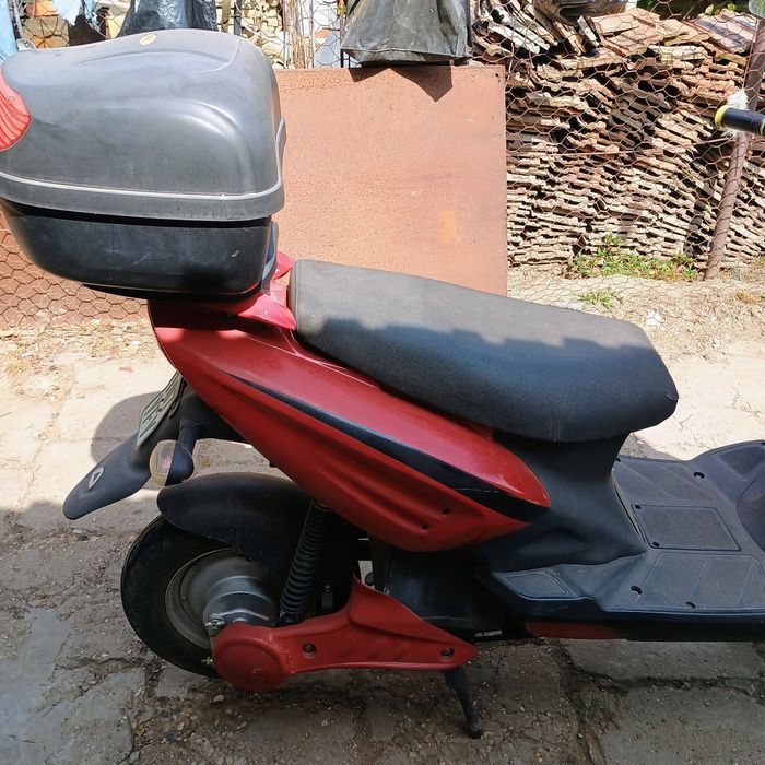 Vând scuter electric in stare foarte buna