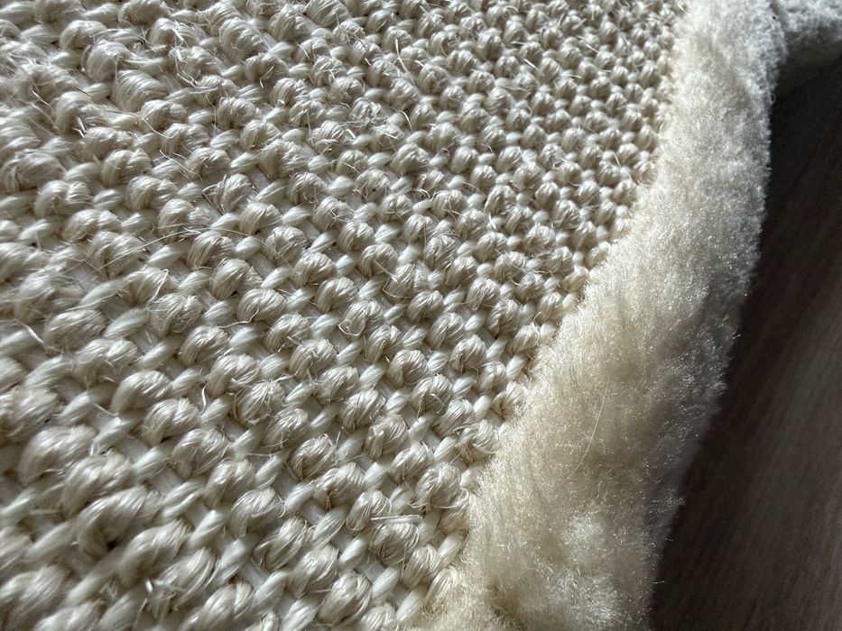 Scratcher / zgârietor pentru pisici – nou