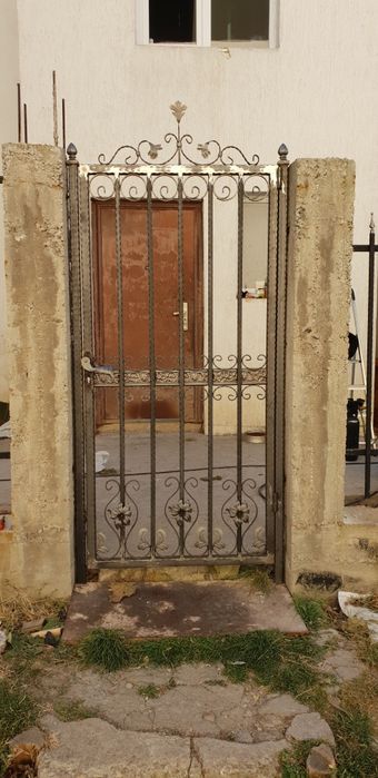 Изработка и монтаж метални огради,врати и патапети от всякакъв тип