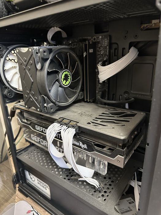 Intel core i 5 11400 + b560m-a pro + озу lexar 8x2=16gb + ssd m2 256gb