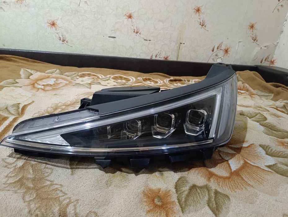 Фара хундай Элантра 6