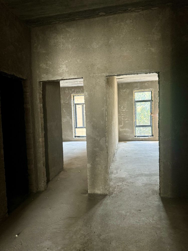 Продается 3- комнатная квартира, ориентир Азиз бозор