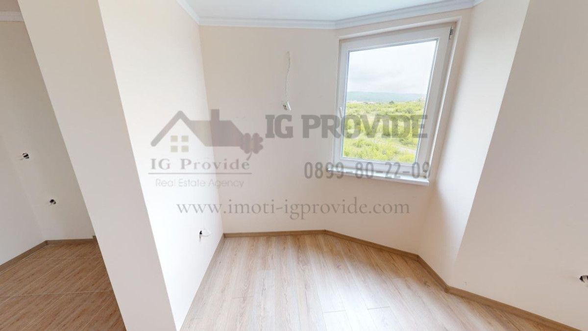 Продава се Едностаен апартамент в с. Кошарица, Област Бургас - 57 кв.м за 790 €/кв.м - Снимка #4