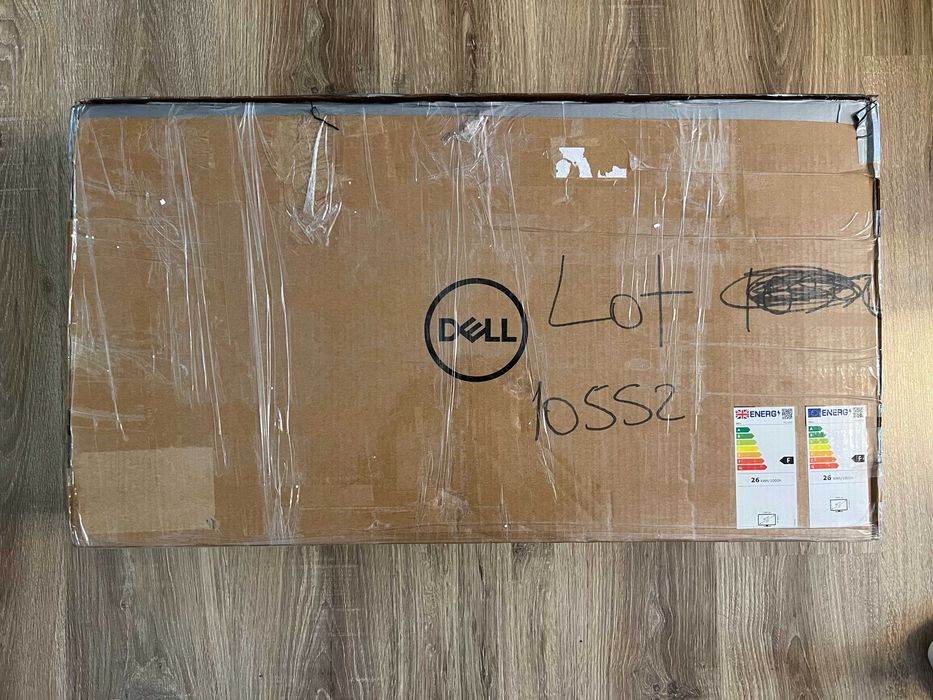 Монитор Dell P2723E + Webcam Logitech C925e