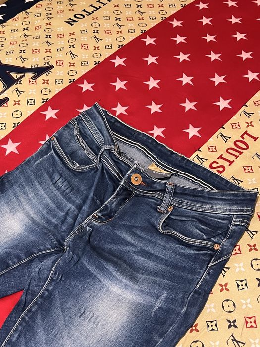 Blugi skinny bleumarin femei