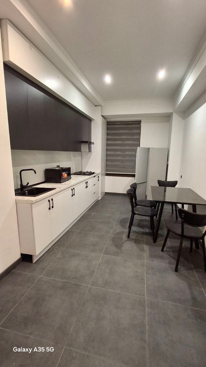 Evro  remont 2 xonalek kv arendaga beriladi