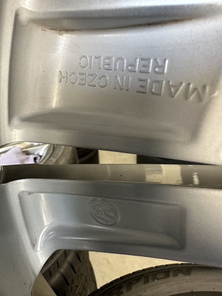 jante tiguan r line 5x112 anvelope 255 45 19 top ca noi