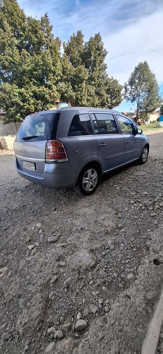 Opel Zafira B 1.9 CDTI