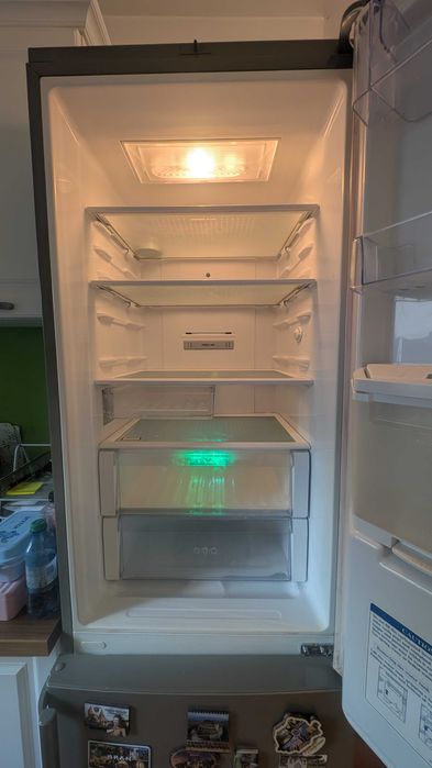 Combina frigorifica LG Full No-Frost Gri.