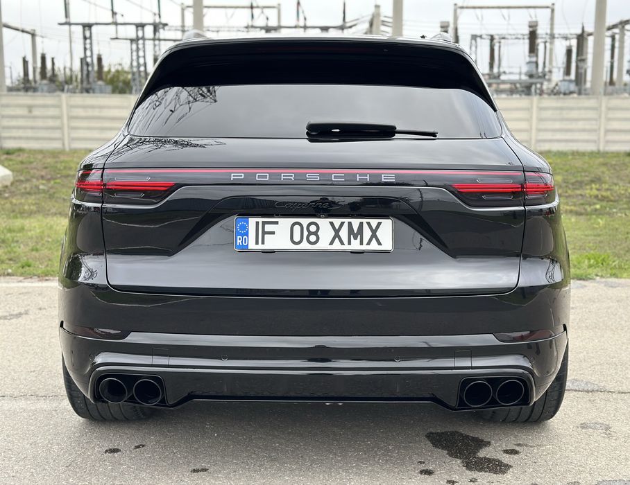 Porsche Cayenne S 440