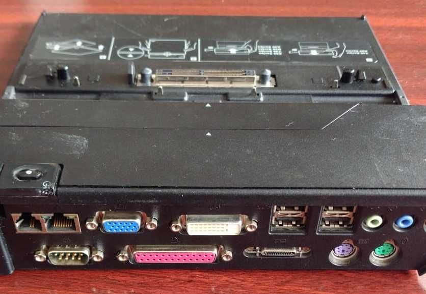 Docking station IBM (Lenovo) 2878 cu incarcator