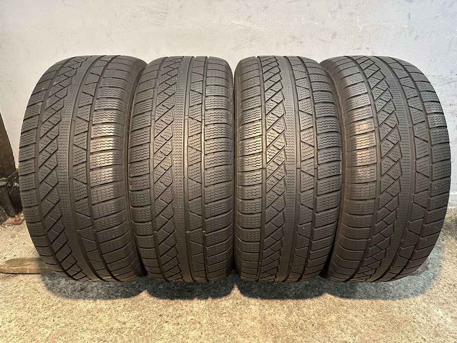 Гуми 255/55/18 PETLAS Explero Winter