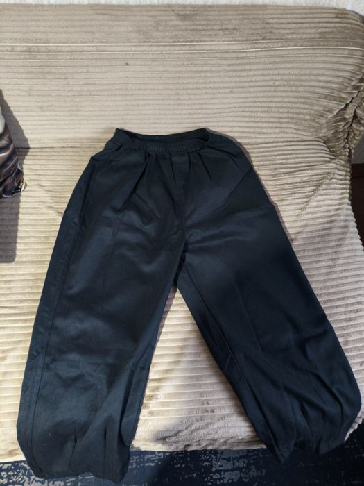 Джинсы черные для повседнева