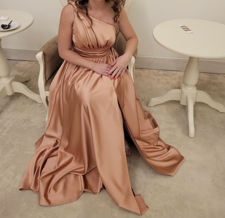 Rochie superba bronze