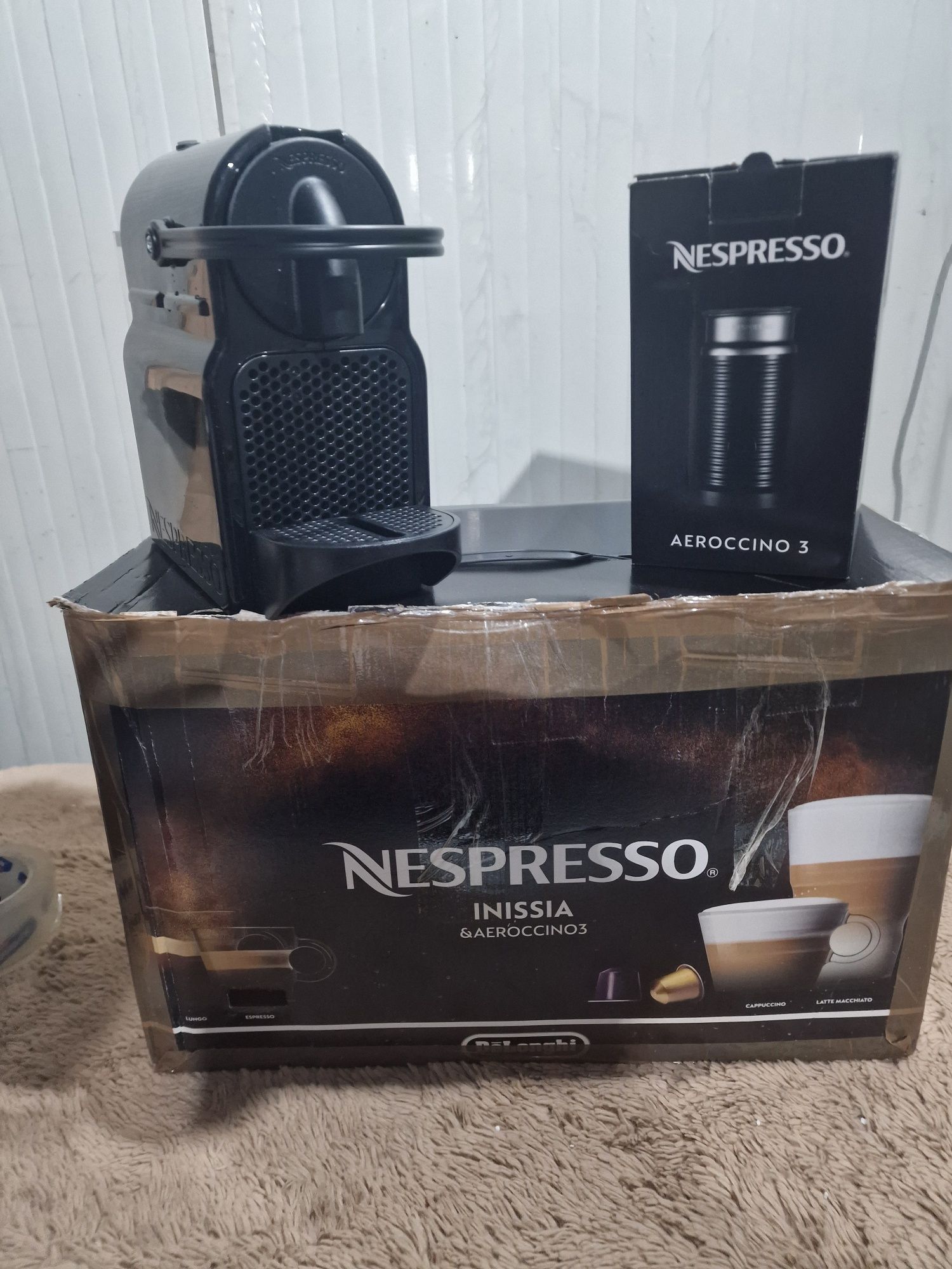 Pachet Espressor Nespresso De'Longhi CitiZ EN267.BAE 1710W, 19 Bar, 1L