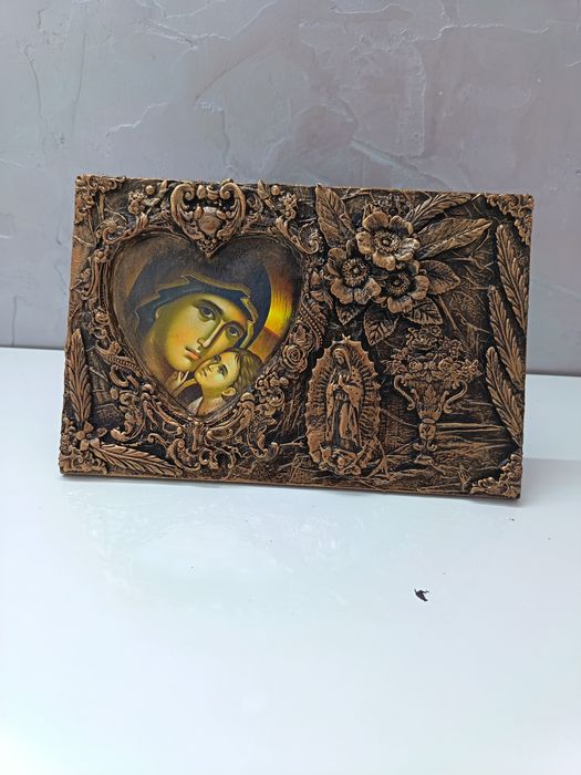 Tablou-icoană, pe baza de lemn cu suport