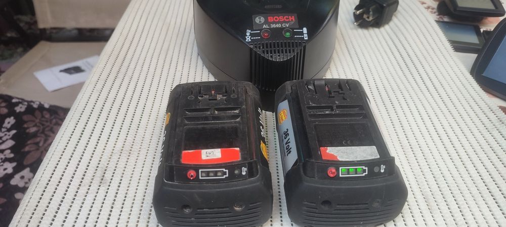 Set acumulatori bosch 450 lei