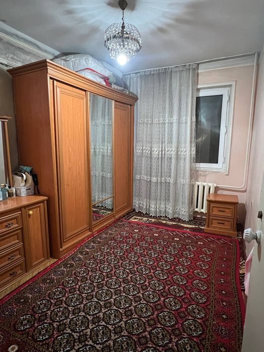 Uy sotiladi srochniy, Qoraqamish, 2xona, 60kvm,