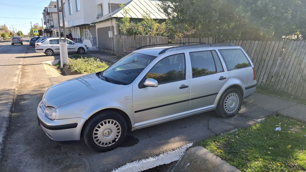 VW Golf 4 ,  1.6 benzina
