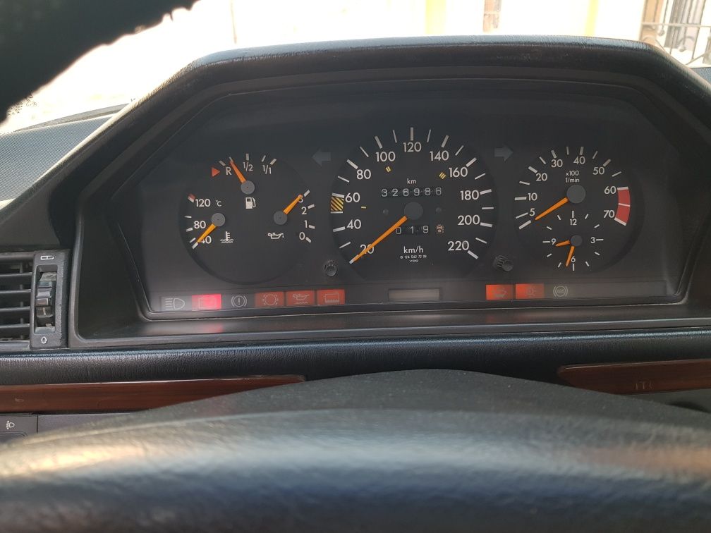 W124 mersades benz