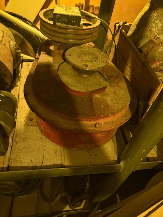 Редуктор для пескоблока