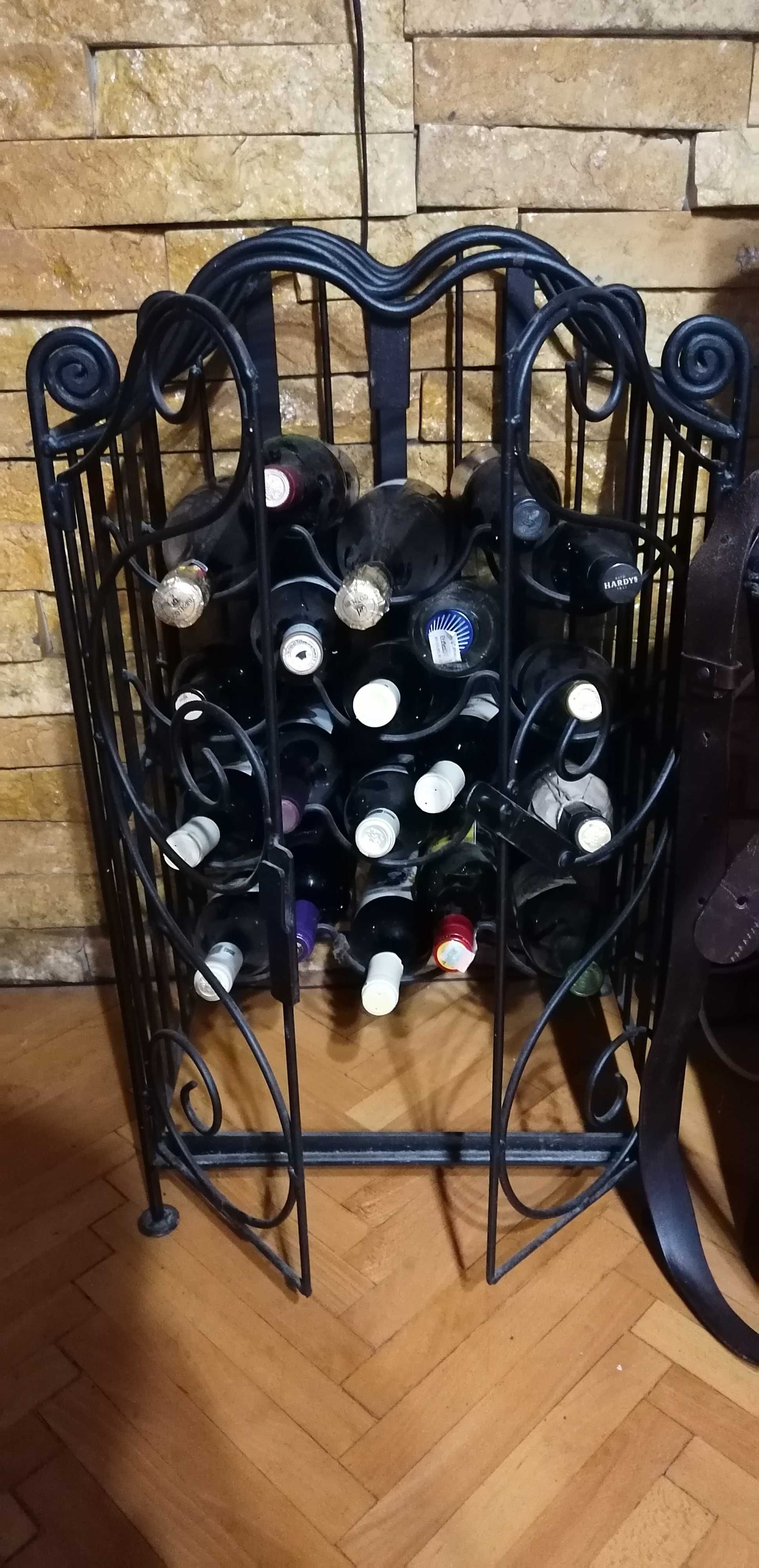 Suport vinuri din fier forjat
