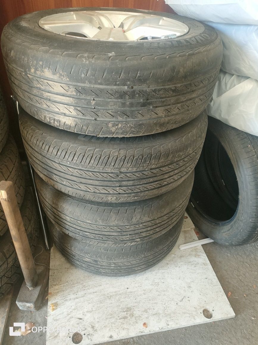 Продам комплект летних шин