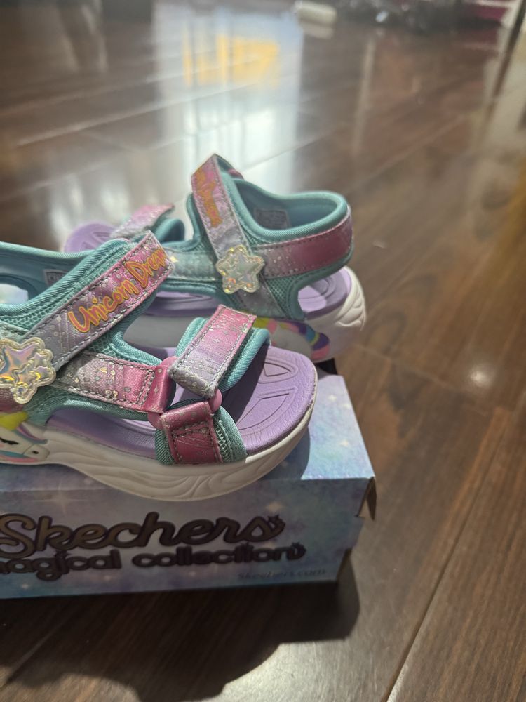 Sandale skechers 24