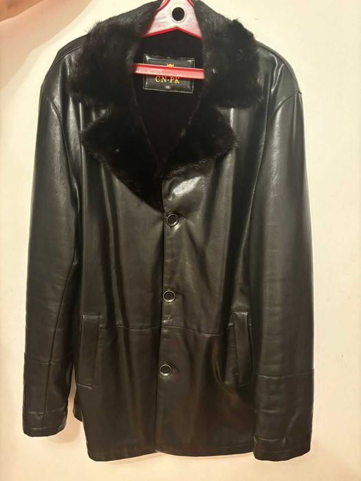 Зимняя мужская куртка новая 56 размер