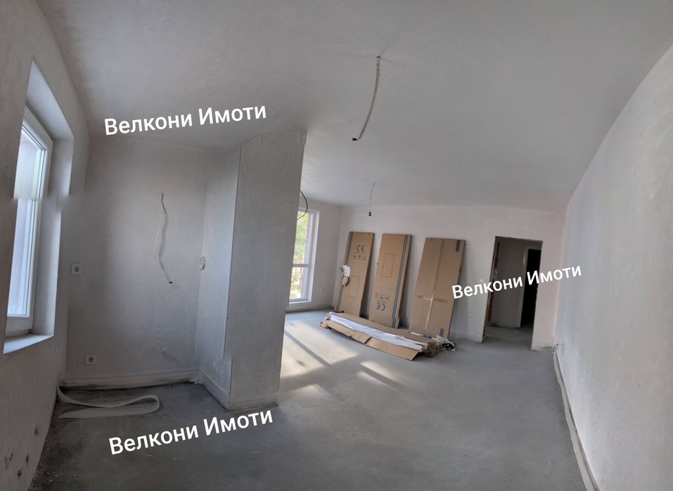 Продава се Тристаен апартамент в Пловдив, Сточна гара - 108 кв.м за 1500 €/кв.м - Снимка #1