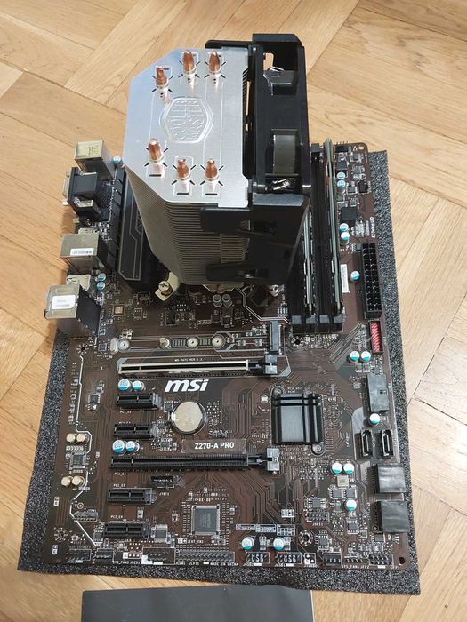 Intel i7 7700K + MSI Z270-A Pro + 16GB DDR4 + Cooler Master охладител