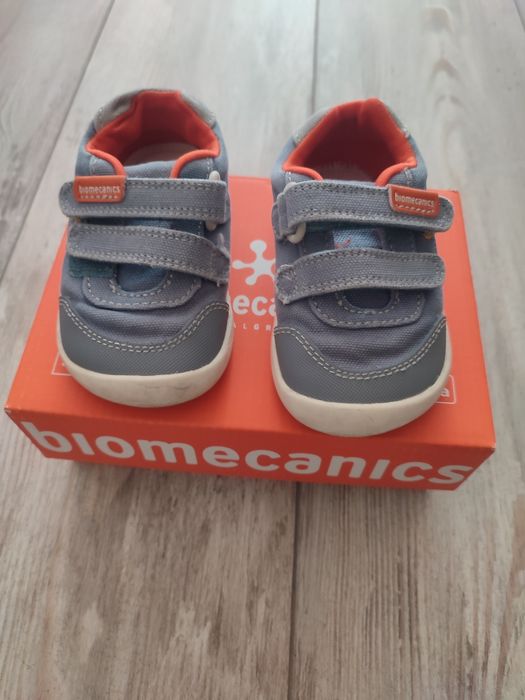 Боси бебешки обувки Biomecanics