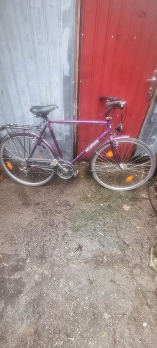 Bicicleta stare buna roti pe 28