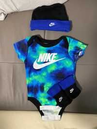 Бебешко костюмче „Nike“