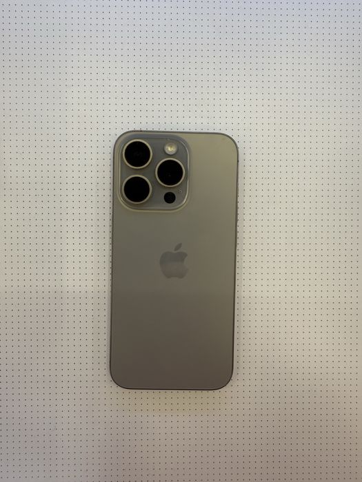 Iphone 15 pro Titanium