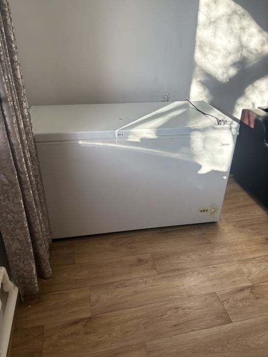 Продам холодильник