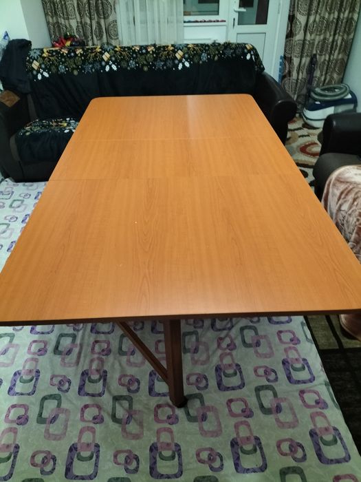 Masa pliabila din lemn masiv si pal