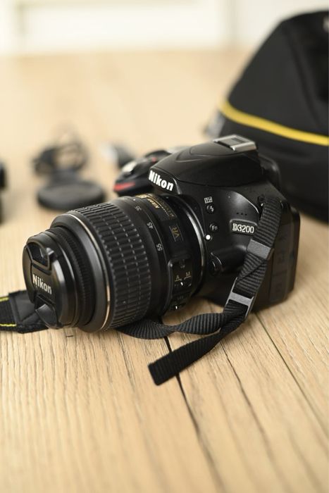 Nikon D3200, комплект