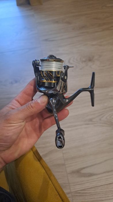Макара Shimano twin power