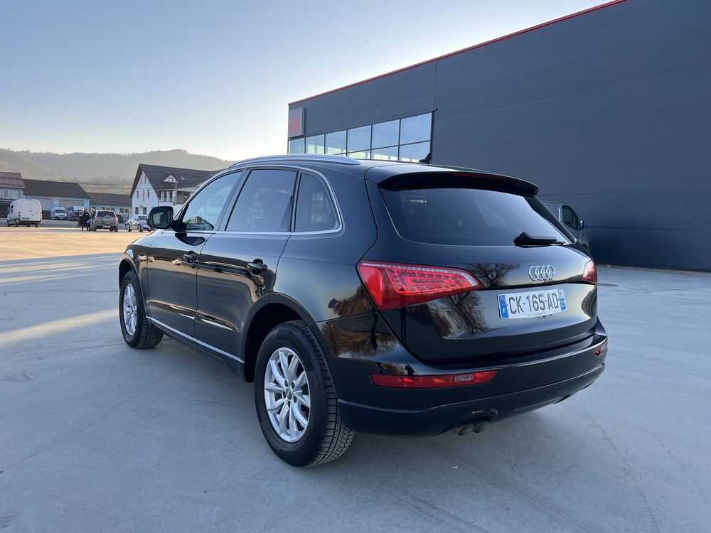 Audi Q5 2.0 tdi 170 cp Euro 5 automat Quattro 2012