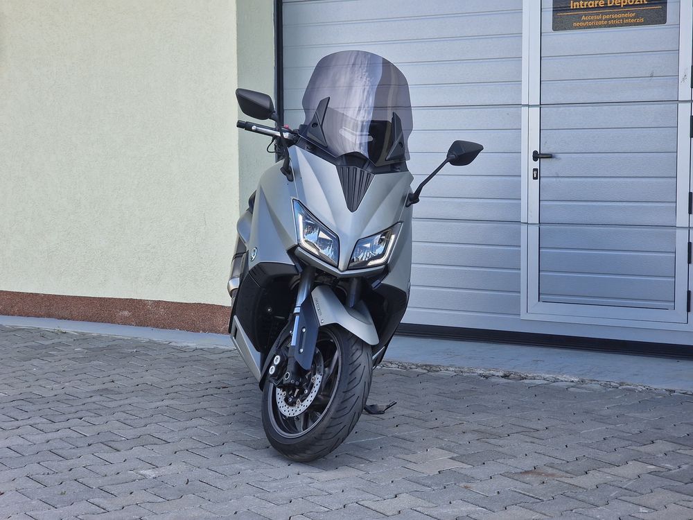 Yamaha Tmax 530 / 2016 / Akrapovic