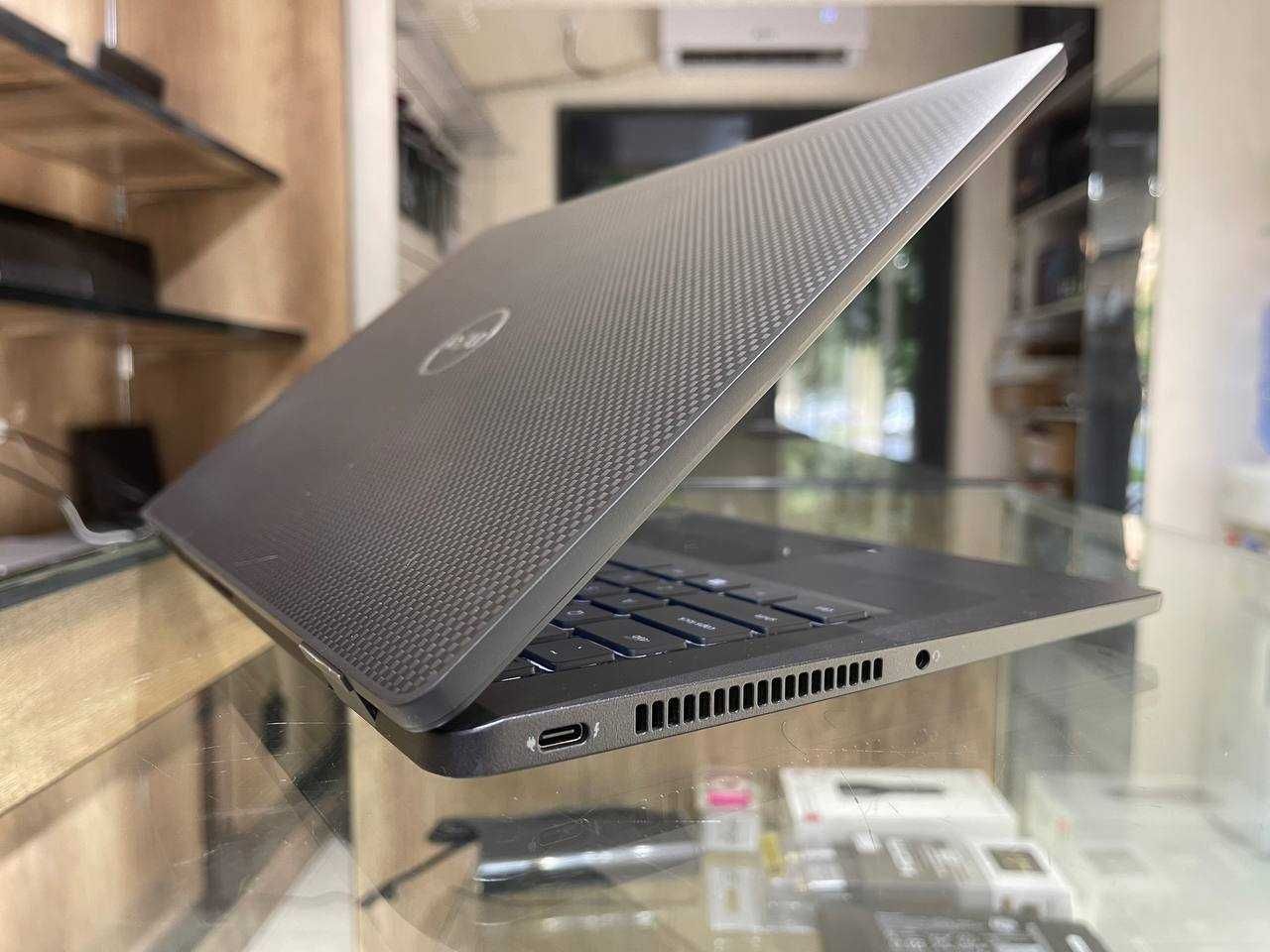 DELL Carbon Latitude 7420 ore i5-1145G7 ram 8 ssd 512