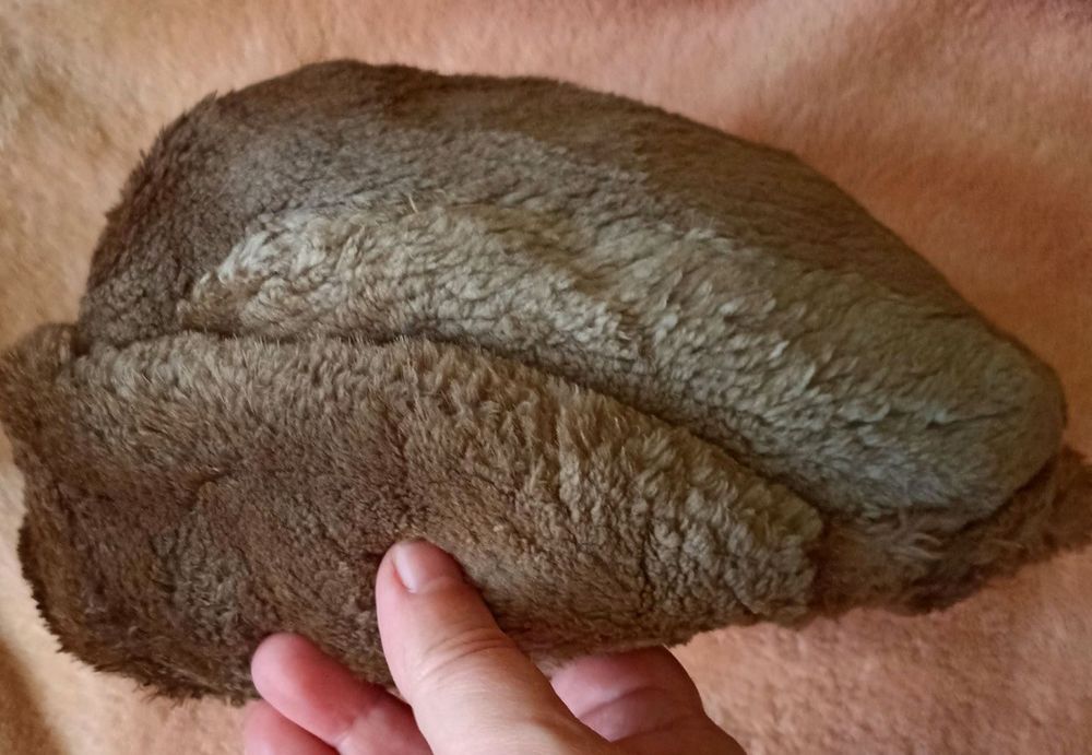 Продам шапка, фуражка, зима, мех, подарки, для дома