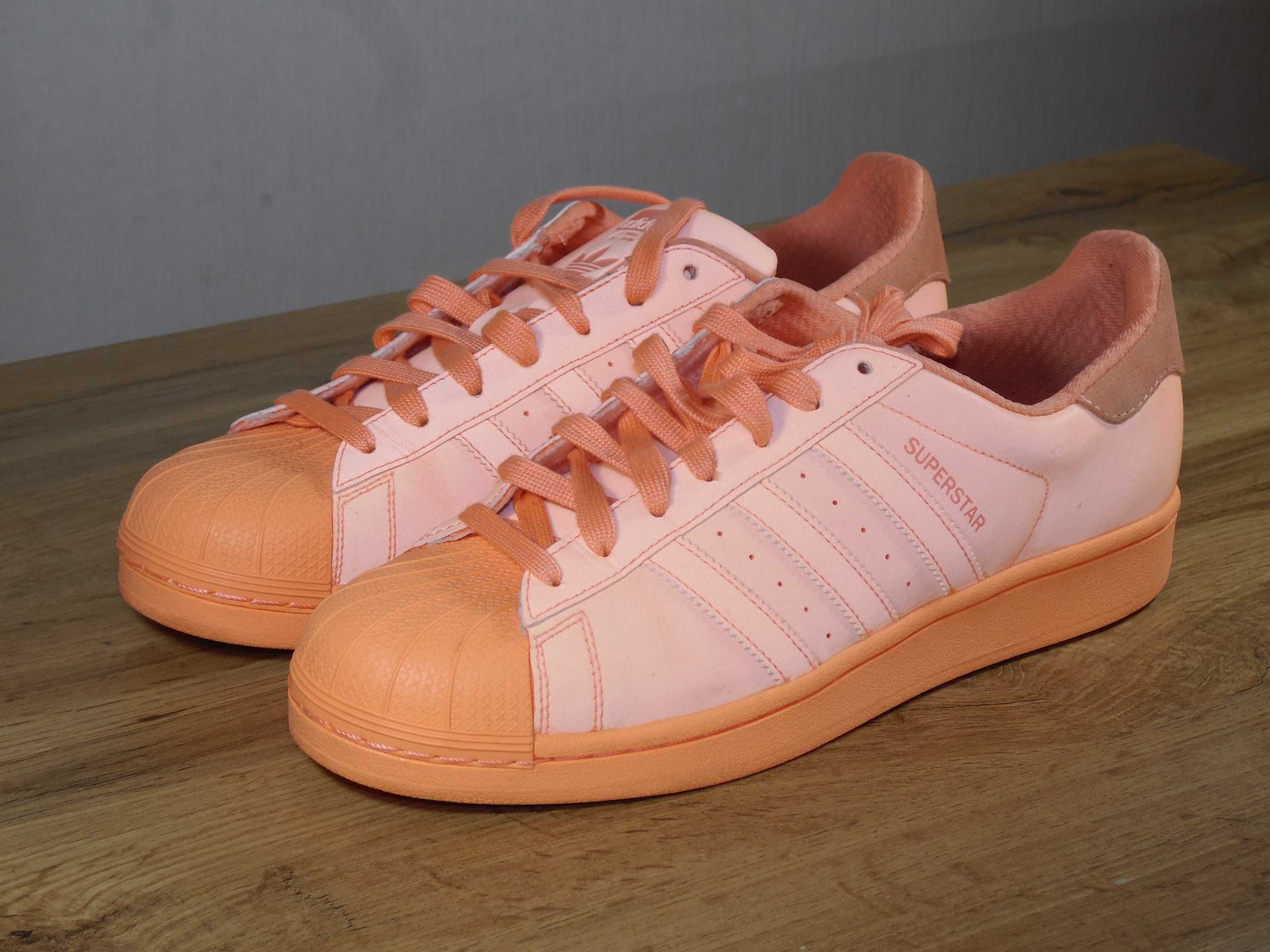 Adidas Superstar adiColor Sun Glow - 42 номер Оригинални!