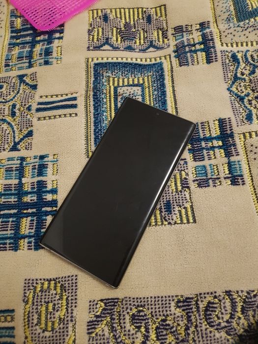 Samsung Galaxy Note 10+ (12/256GB) – отличное состояние, по